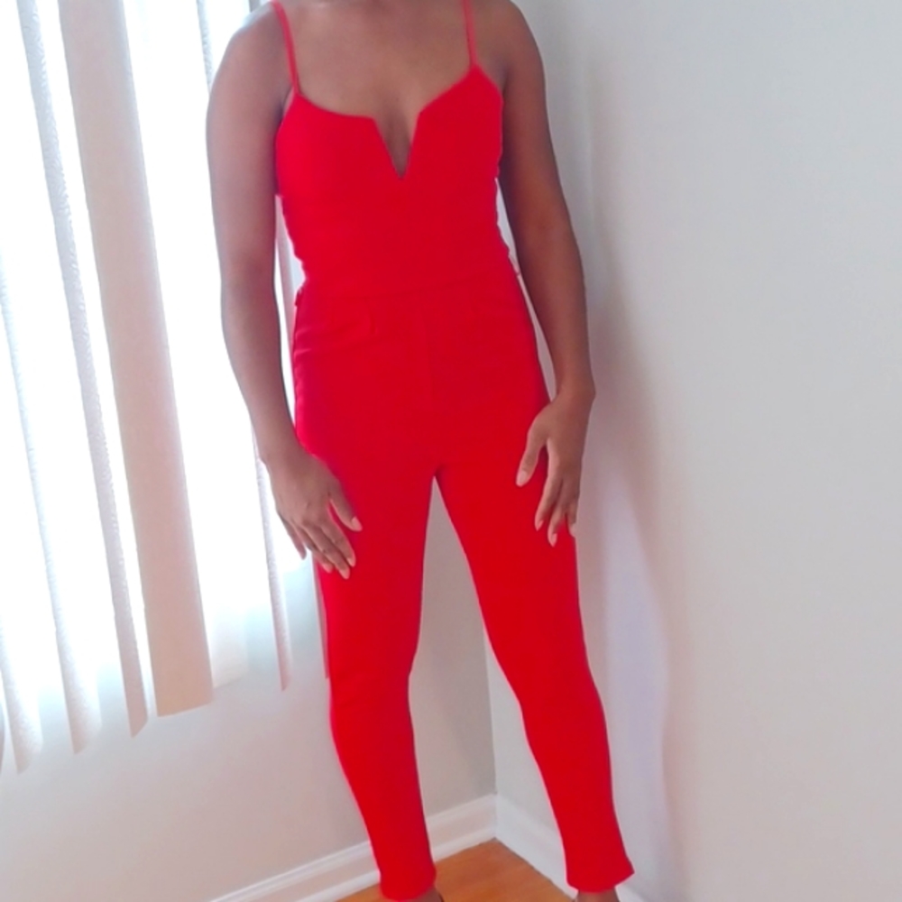 (NWT) Malabay One Piece fitted Red Jump suit_ Sz 8